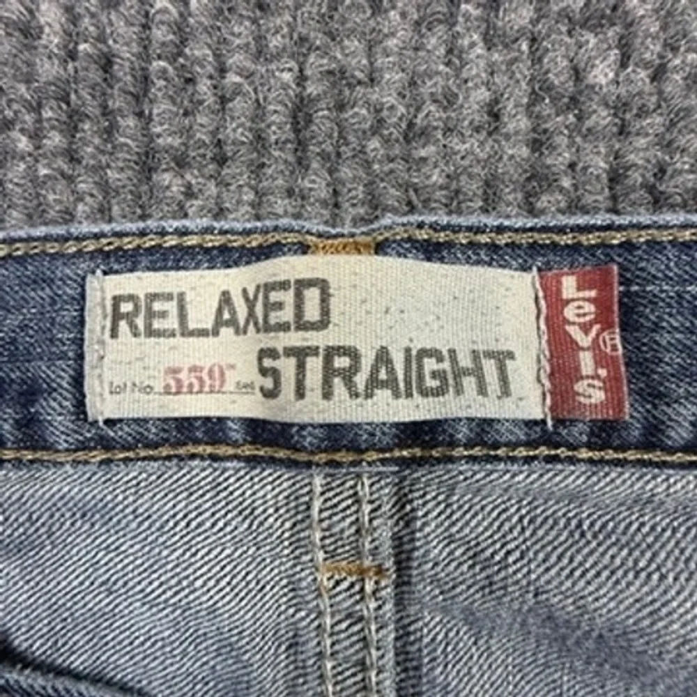 Levis 559 Relaxed Straight Jeans Mens 38x30 Blue Denim Medium Wash 00559-4258